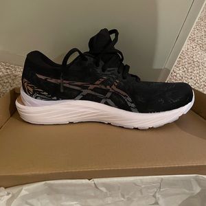 ASICS Gel-Cumulis Sneakers NWT BOX